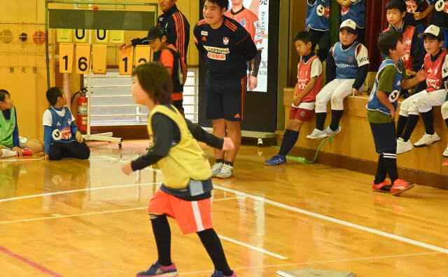 神立小学校スタジオ　アルビレックススポーツ教室