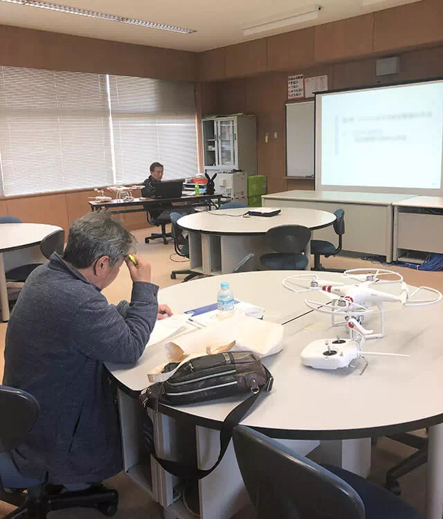 長南東小学校スタジオ　座学