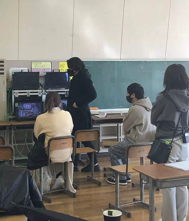 長南東小学校スタジオ　教室