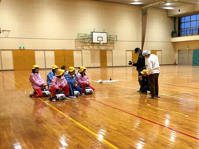 金江津小学校スタジオ　体育館