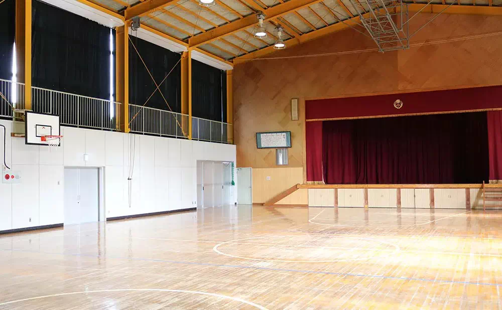 長南東小学校スタジオ 体育館